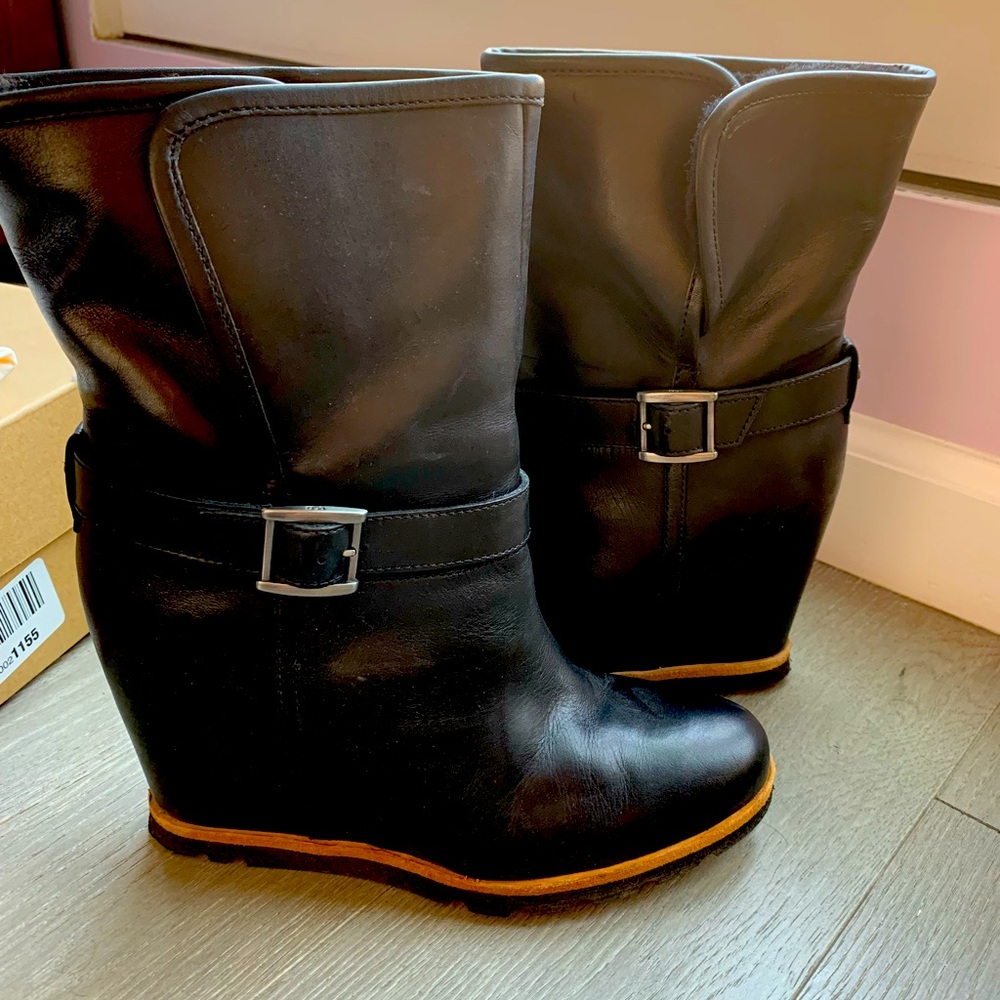 Uggs wedge heel Boots